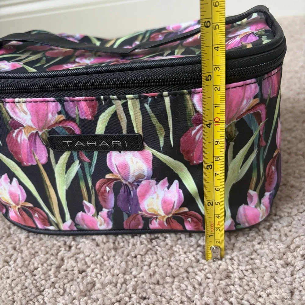 Tahari Medium Train Travel Cosmetic Case Floral Makeup Bag